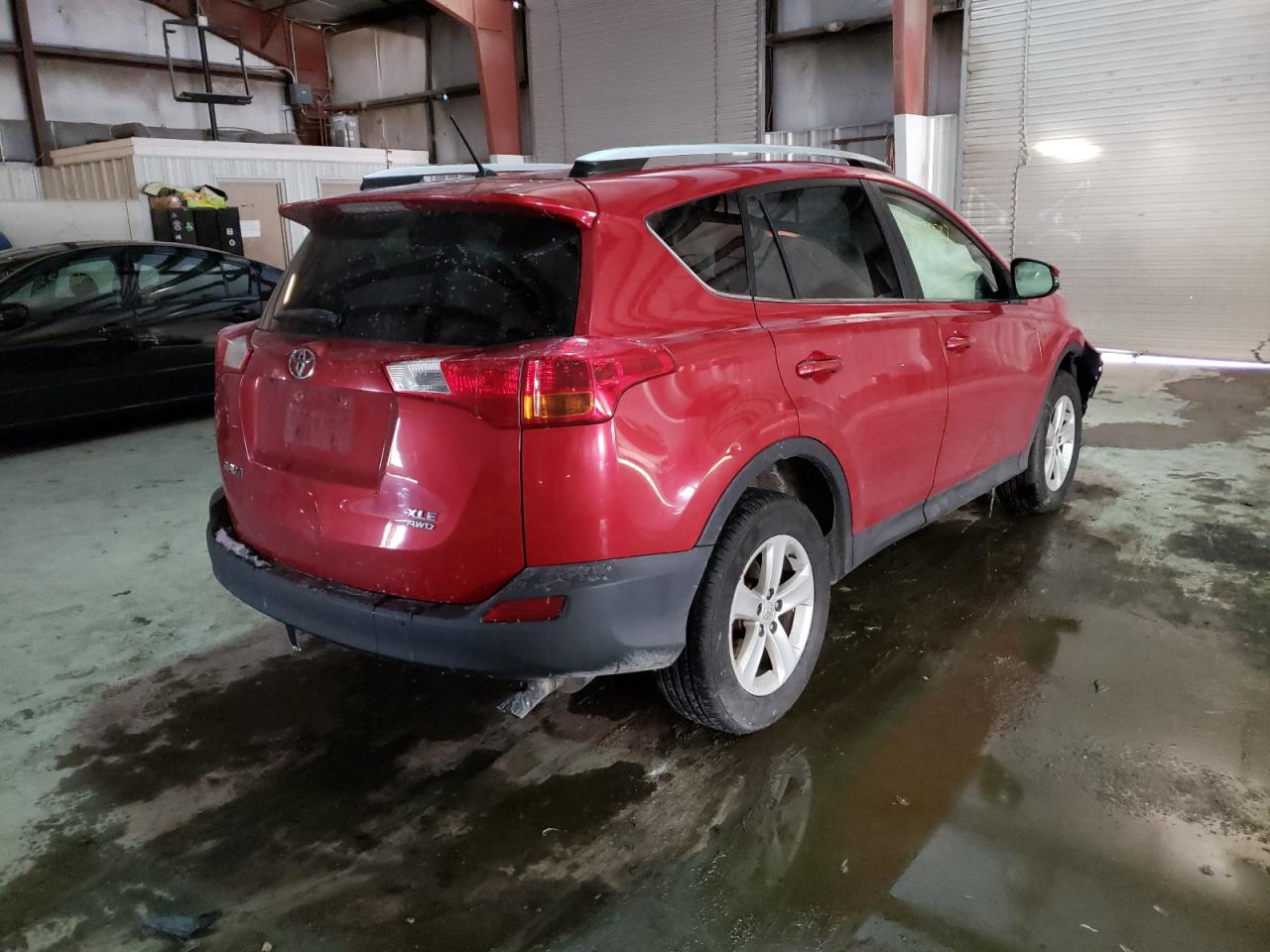 Photo 4 from auction – 2013 TOYOTA RAV4 XLE with VIN JTMRFREV6DD004700