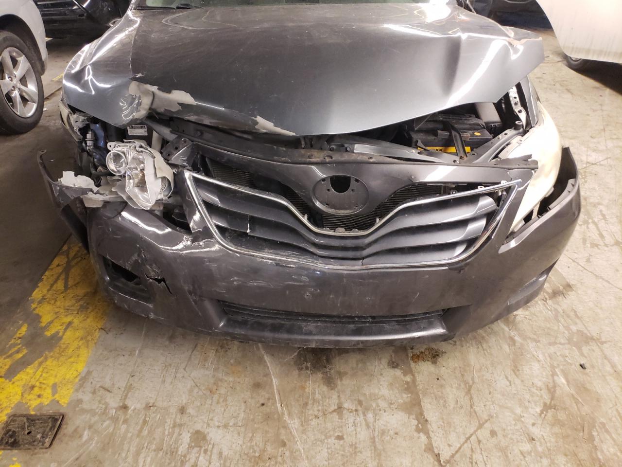 Photo 9 from auction – 2010 TOYOTA CAMRY BASE with VIN 4T4BF3EK6AR037004