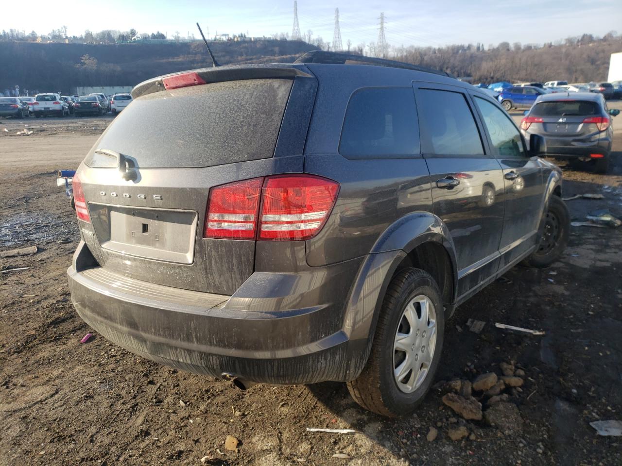 Photo 4 from auction – 2016 DODGE JOURNEY SE with VIN 3C4PDCAB6GT124159