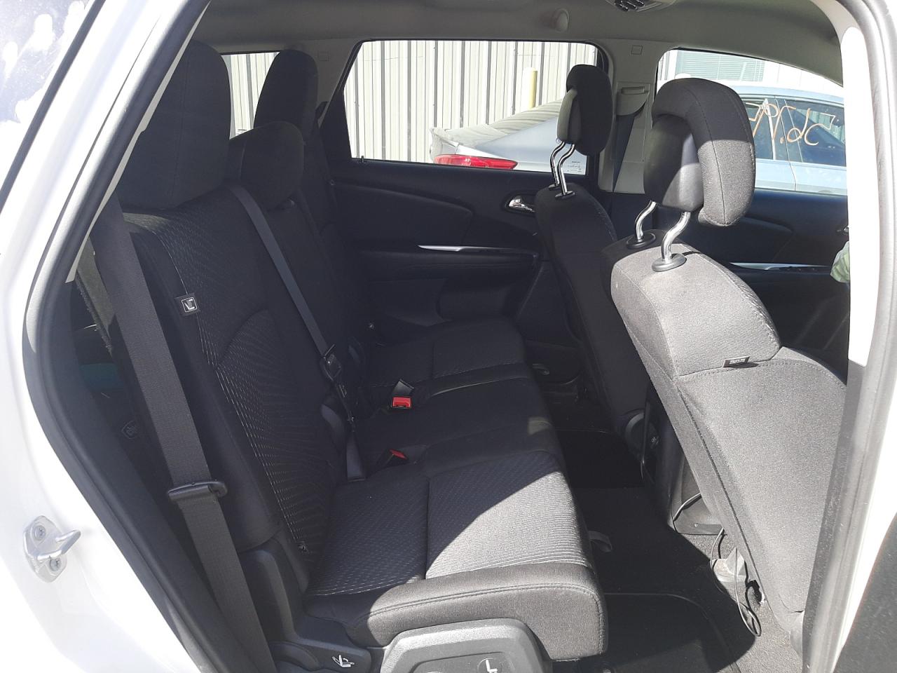 Photo 6 from auction – 2016 DODGE JOURNEY SE with VIN 3C4PDCAB6GT212984
