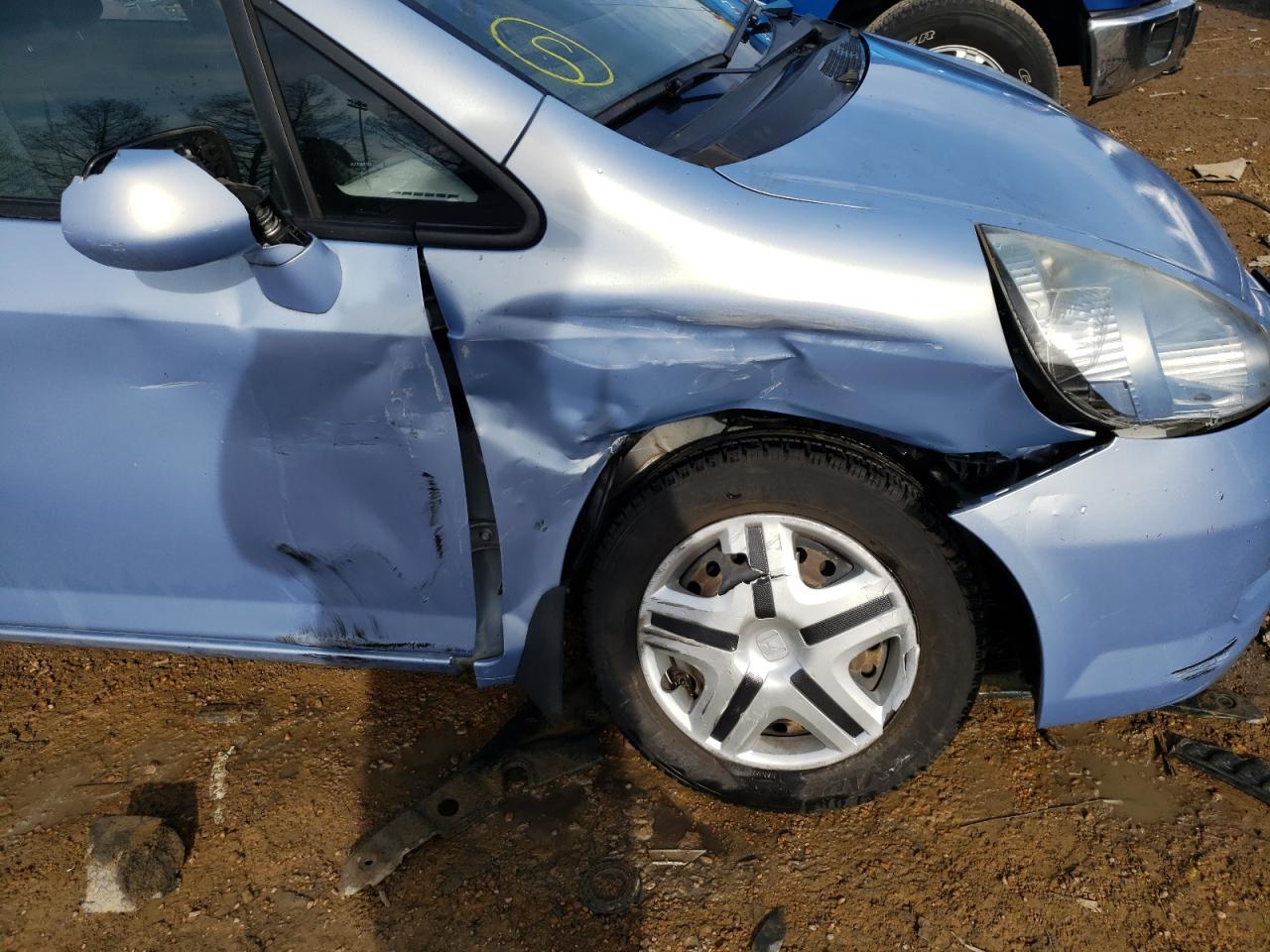 Photo 9 from auction – 2008 HONDA FIT with VIN JHMGD37498S065523
