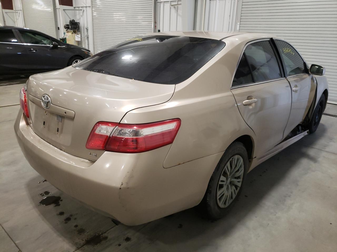 Photo 4 from auction – 2007 TOYOTA CAMRY CE with VIN 4T1BE46K07U602471