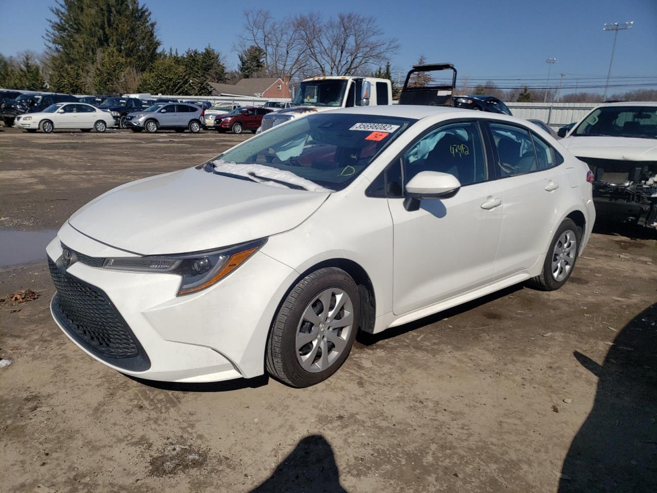Photo 2 from auction – 2020 TOYOTA COROLLA LE with VIN 5YFEPRAE9LP088007