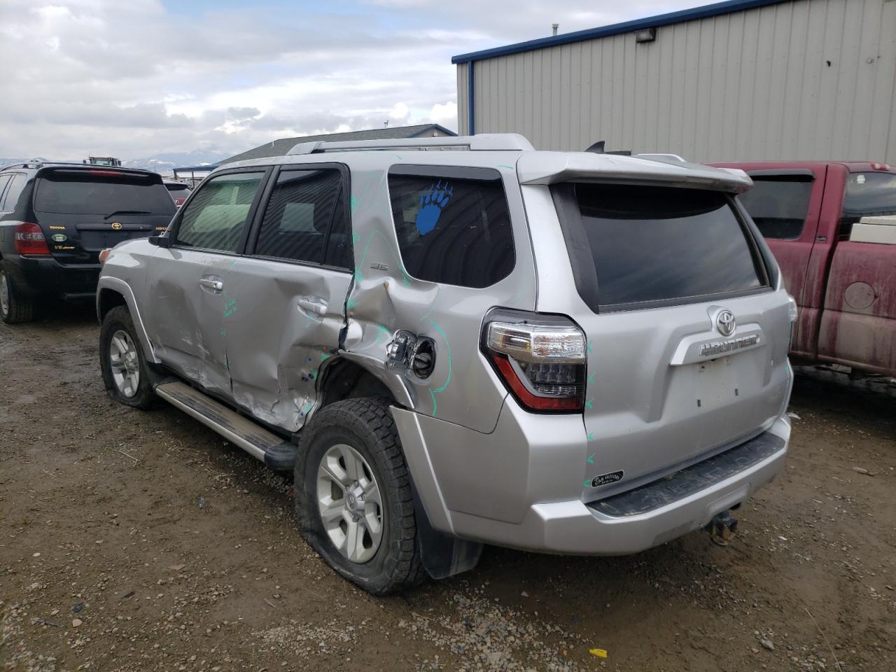 Photo 3 from auction – 2014 TOYOTA 4RUNNER SR with VIN JTEBU5JR8E5171219