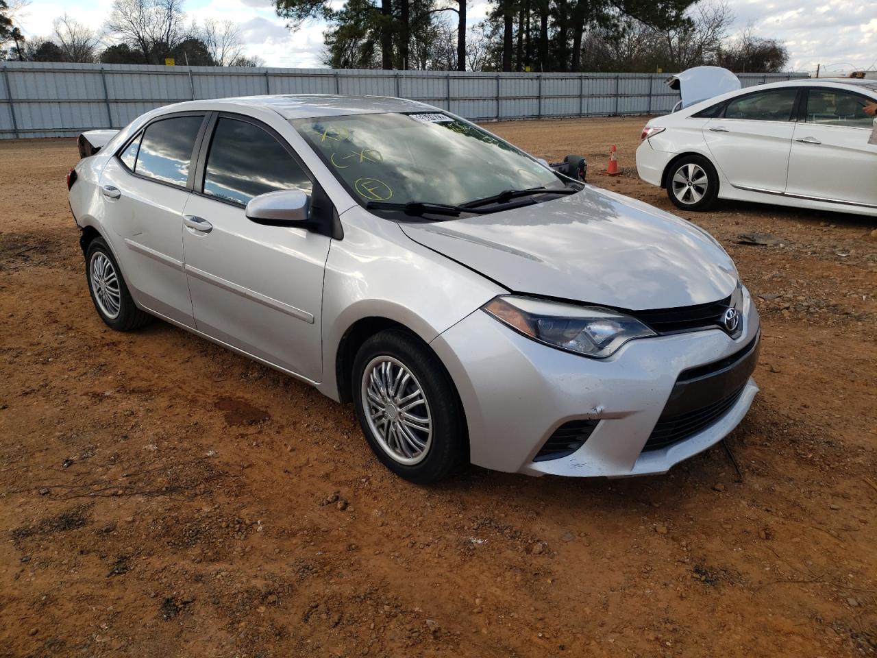 TOYOTA COROLLA L 2016 with VIN 5YFBURHE8GP426875 - Photo from auction
