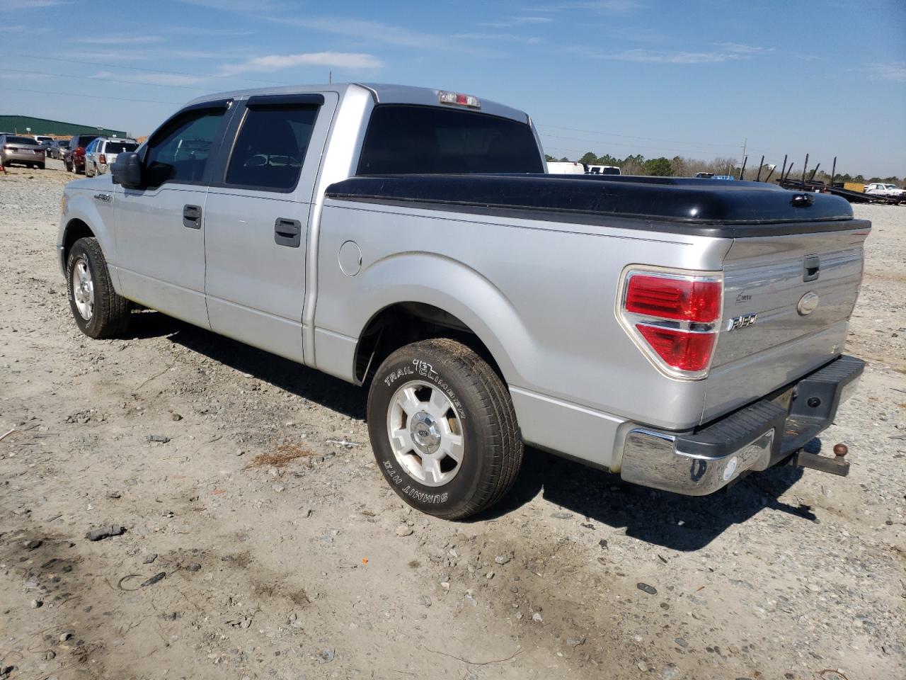 Photo 3 from auction – 2011 FORD F150 SUPER with VIN 1FTFW1CF9BFA87573