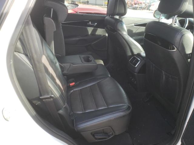 Photo 6 from auction – 2016 KIA SORENTO SX with VIN 5XYPKDA56GG150869