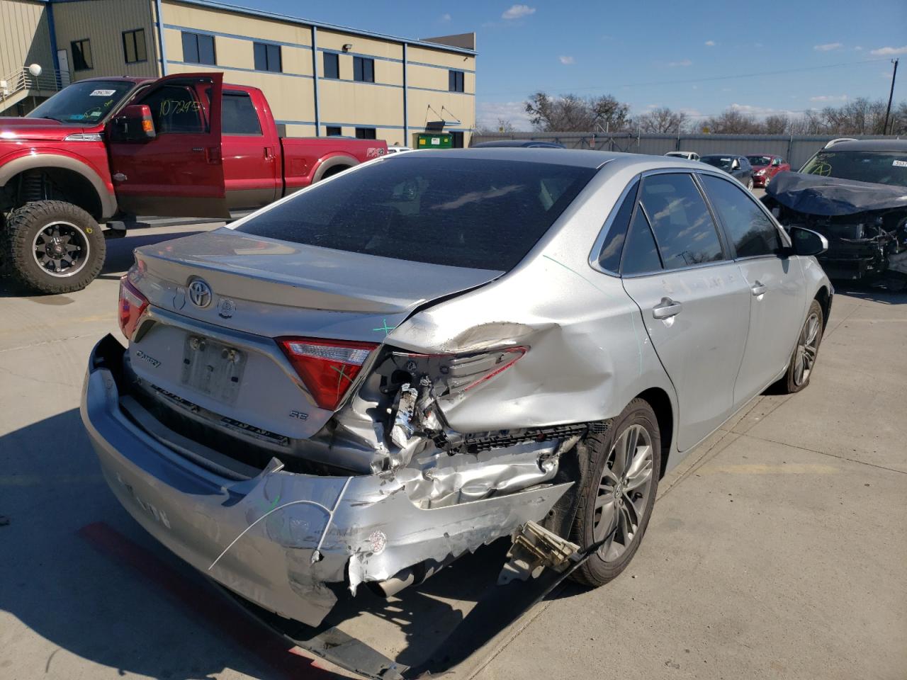 Photo 4 from auction – 2017 TOYOTA CAMRY LE with VIN 4T1BF1FK1HU763232