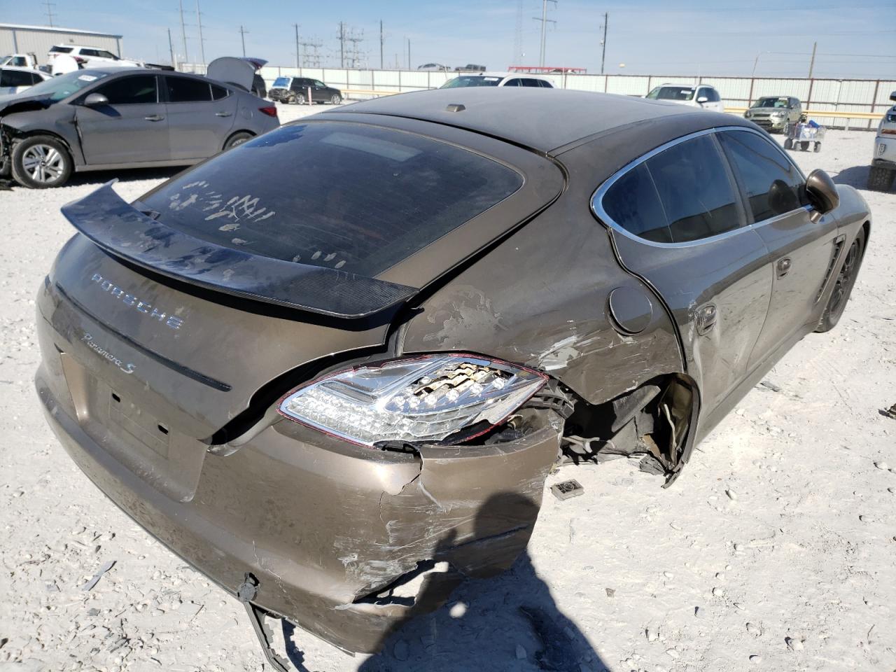 Photo 4 from auction – 2010 PORSCHE PANAMERA S with VIN WP0AB2A78AL061036