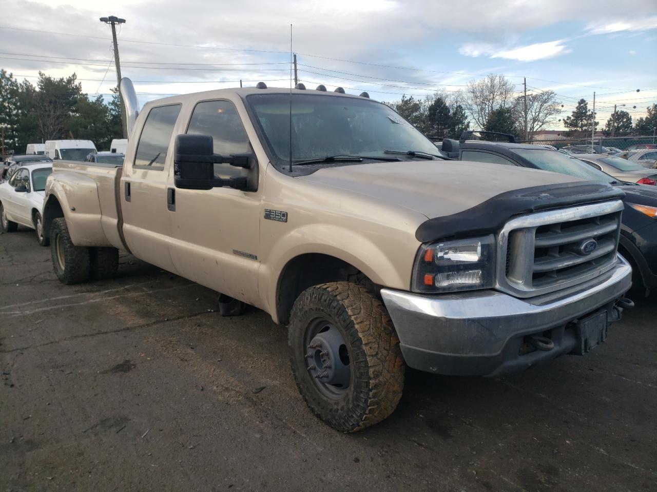 FORD F350 SUPER 1999 with VIN 1FDWW37F9XEE61890 - Photo from auction