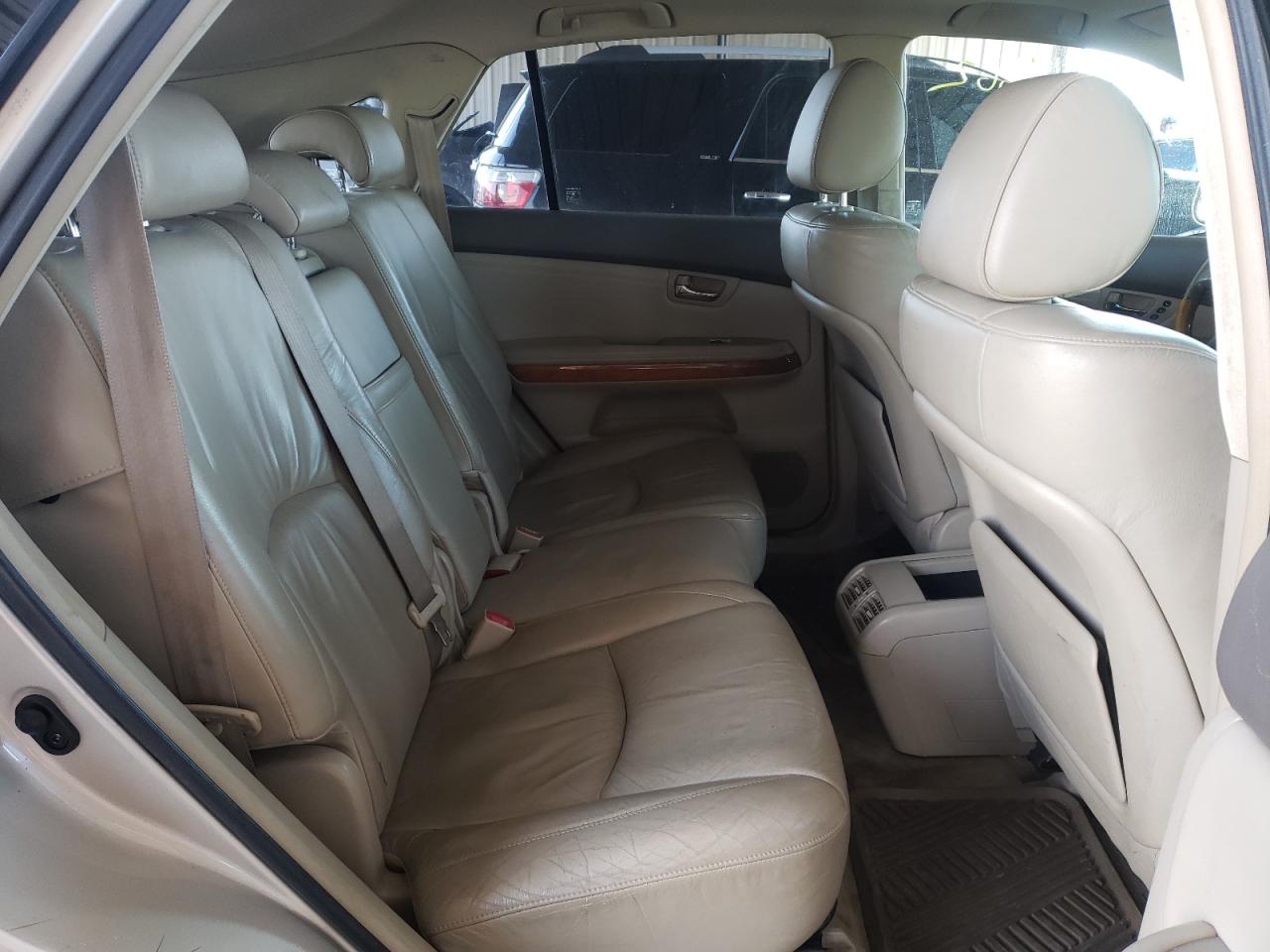 Photo 6 from auction – 2004 LEXUS RX 330 with VIN JTJHA31U340008356