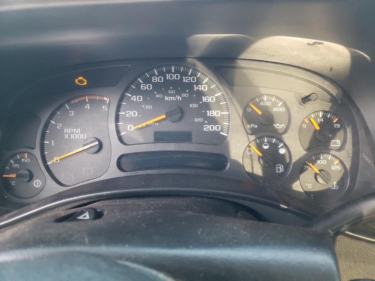 Zdjęcie 8 z aukcji – 2003 CHEVROLET SILVERADO z VIN 1GCJK34193E284769