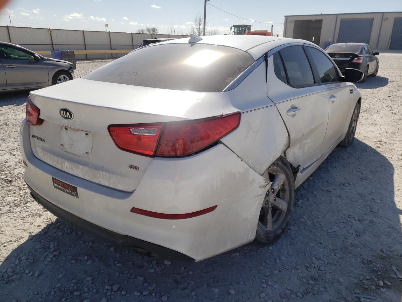 Photo 4 from auction – 2015 KIA OPTIMA LX with VIN 5XXGM4A72FG418136