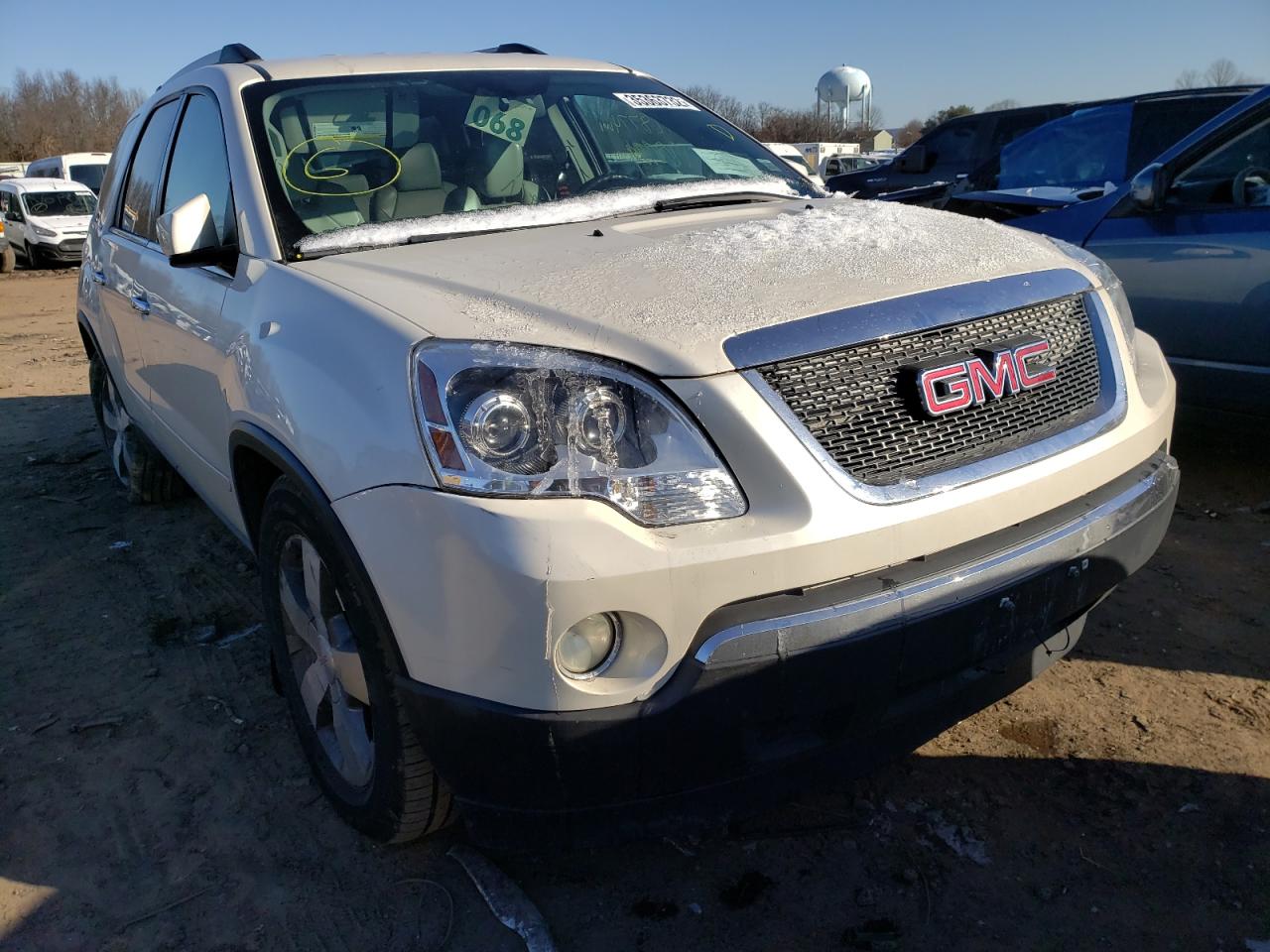 GMC ACADIA SLT 2011 with VIN 1GKKVRED9BJ143086 - Photo from auction