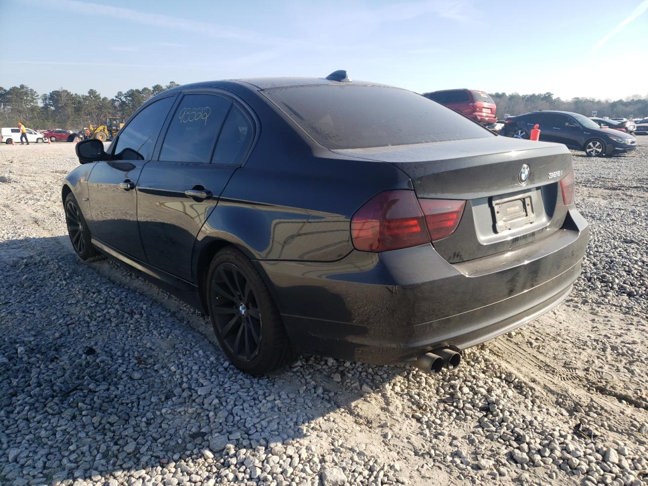 Photo 3 from auction – 2011 BMW 328 I with VIN WBAPH7G55BNN05665