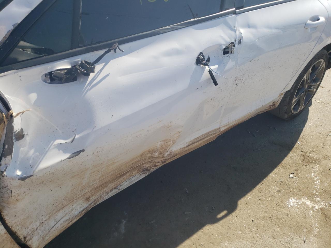 Photo 10 from auction – 2021 KIA K5 EX with VIN 5XXG34J28MG062179