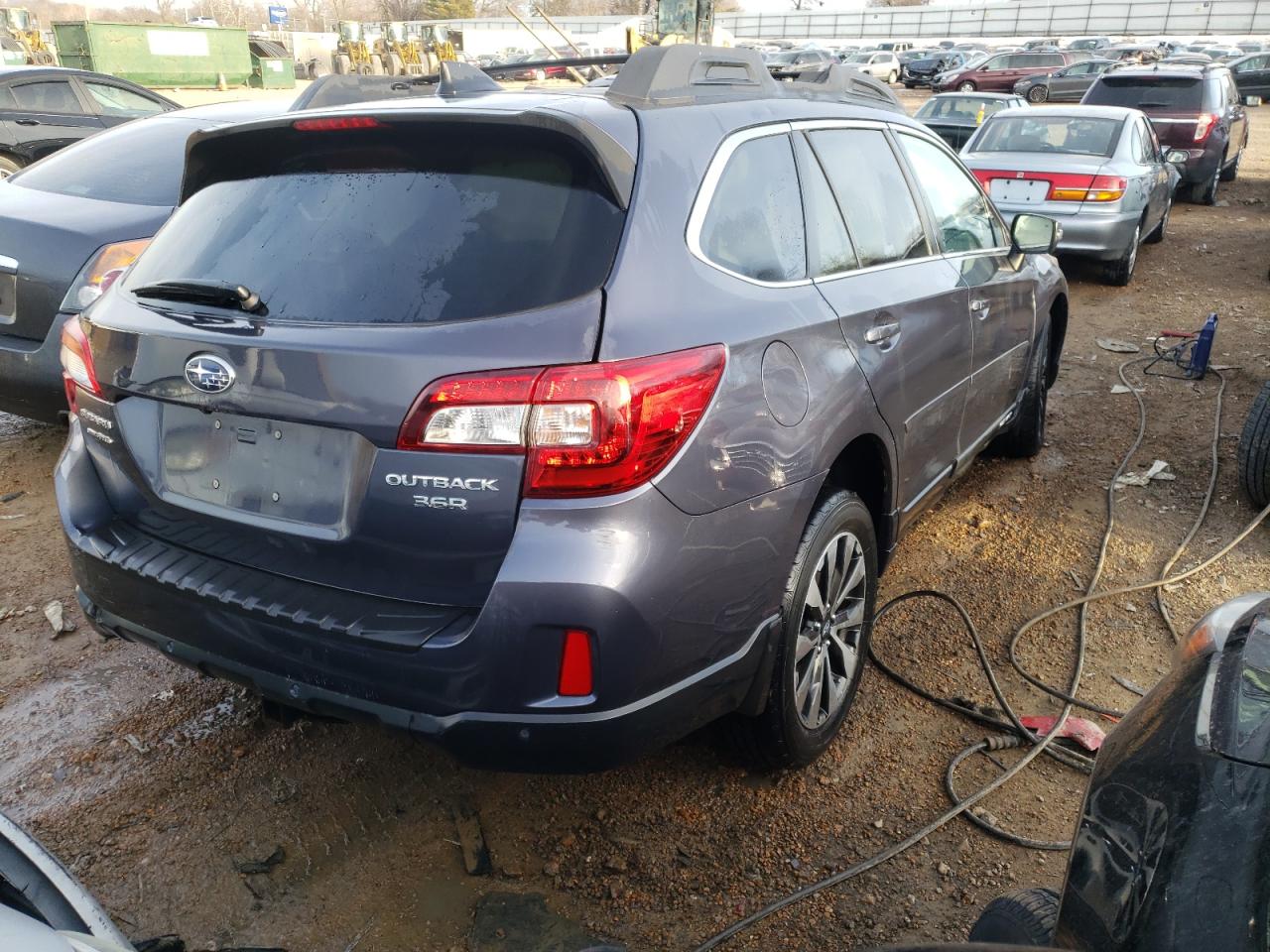 Photo 4 from auction – 2017 SUBARU OUTBACK 3. with VIN 4S4BSENC3H3254553