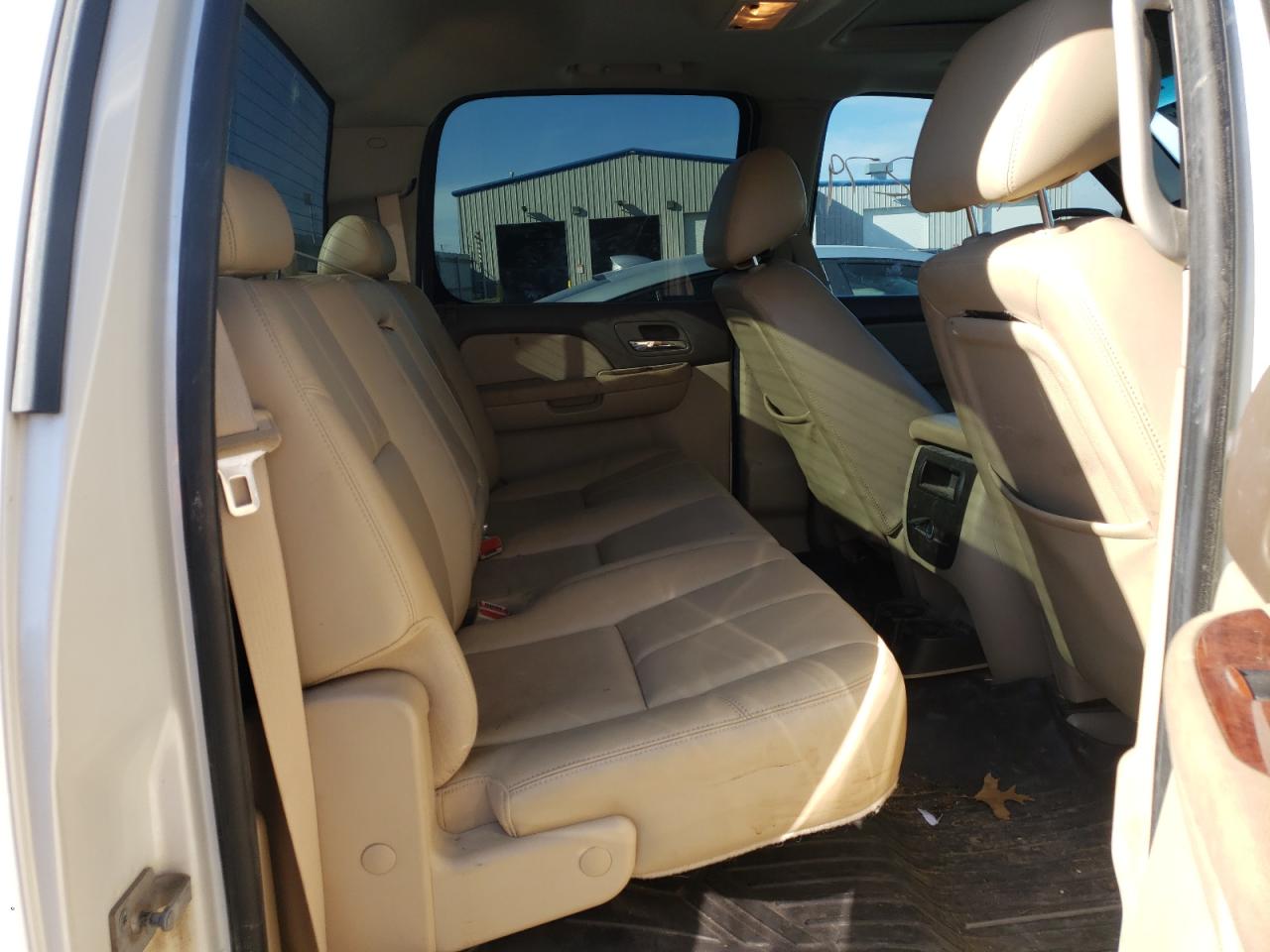 Photo 6 from auction – 2011 GMC SIERRA K15 with VIN 3GTP2WE35BG227536