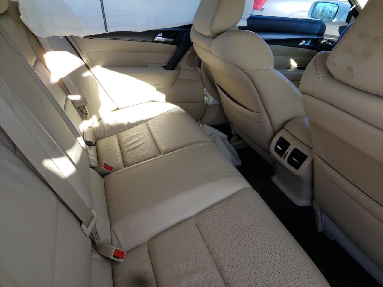 Photo 6 from auction – 2014 ACURA TL TECH with VIN 19UUA8F52EA002951