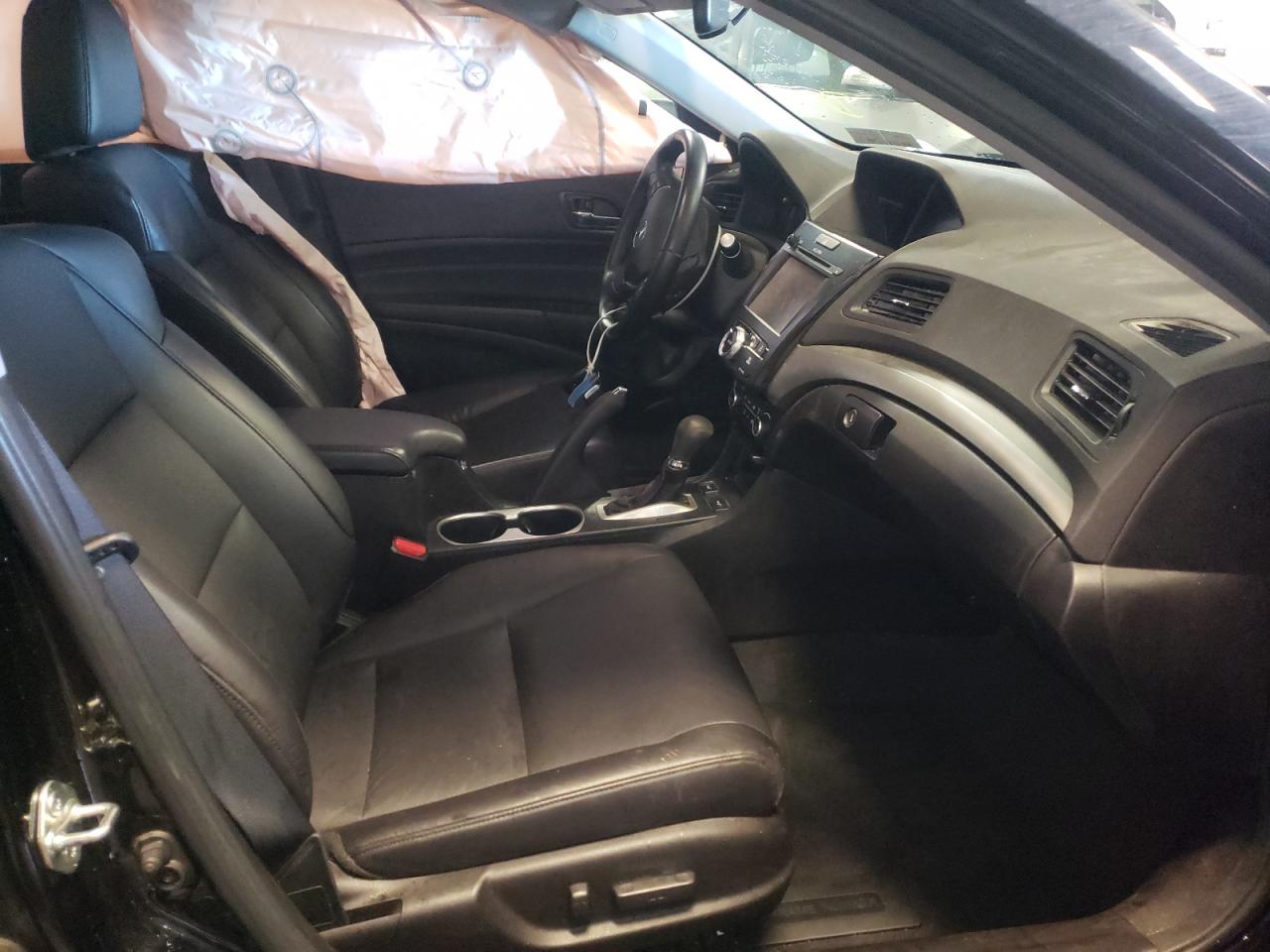 Photo 5 from auction – 2018 ACURA ILX PREMIU with VIN 19UDE2F76JA000245
