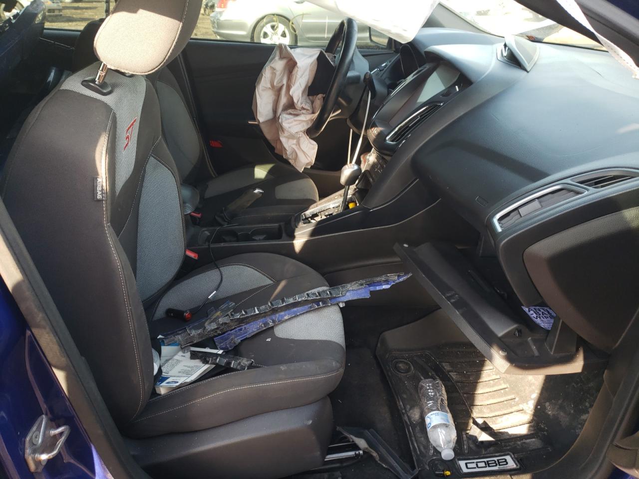 Photo 5 from auction – 2015 FORD FOCUS ST with VIN 1FADP3L98FL322617
