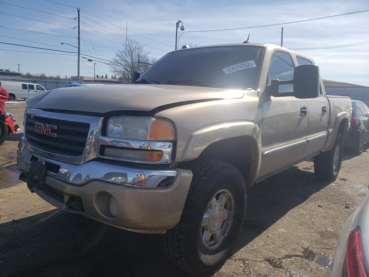 Photo 2 from auction – 2005 GMC NEW SIERRA with VIN 2GTEK13T651127441
