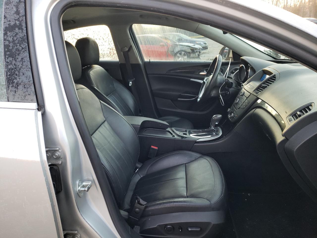 Photo 5 from auction – 2011 BUICK REGAL CXL with VIN W04GT5GCXB1004549