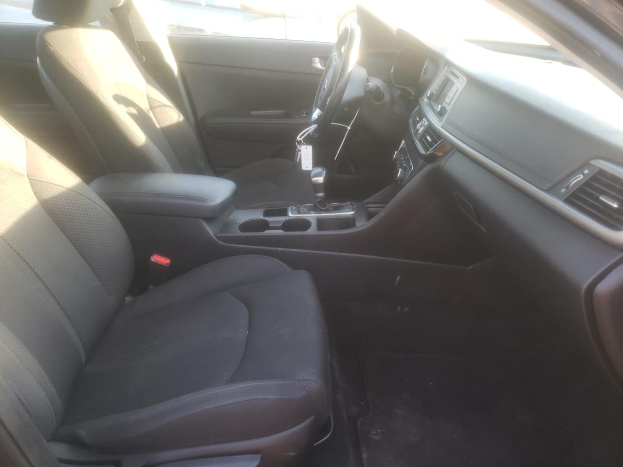 Photo 5 from auction – 2016 KIA OPTIMA LX with VIN 5XXGT4L1XGG030584