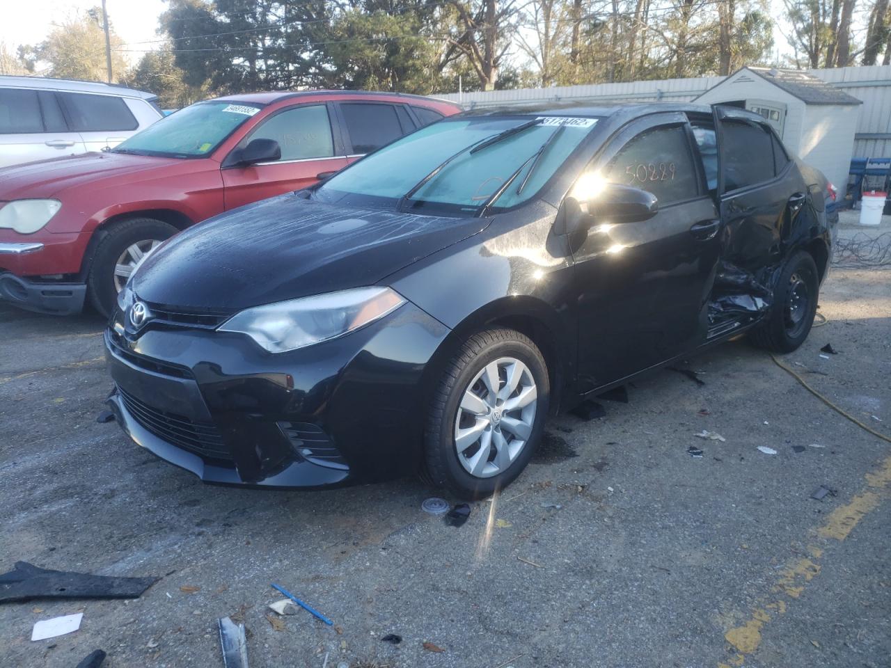 Photo 2 from auction – 2016 TOYOTA COROLLA L with VIN 5YFBURHE1GP443727