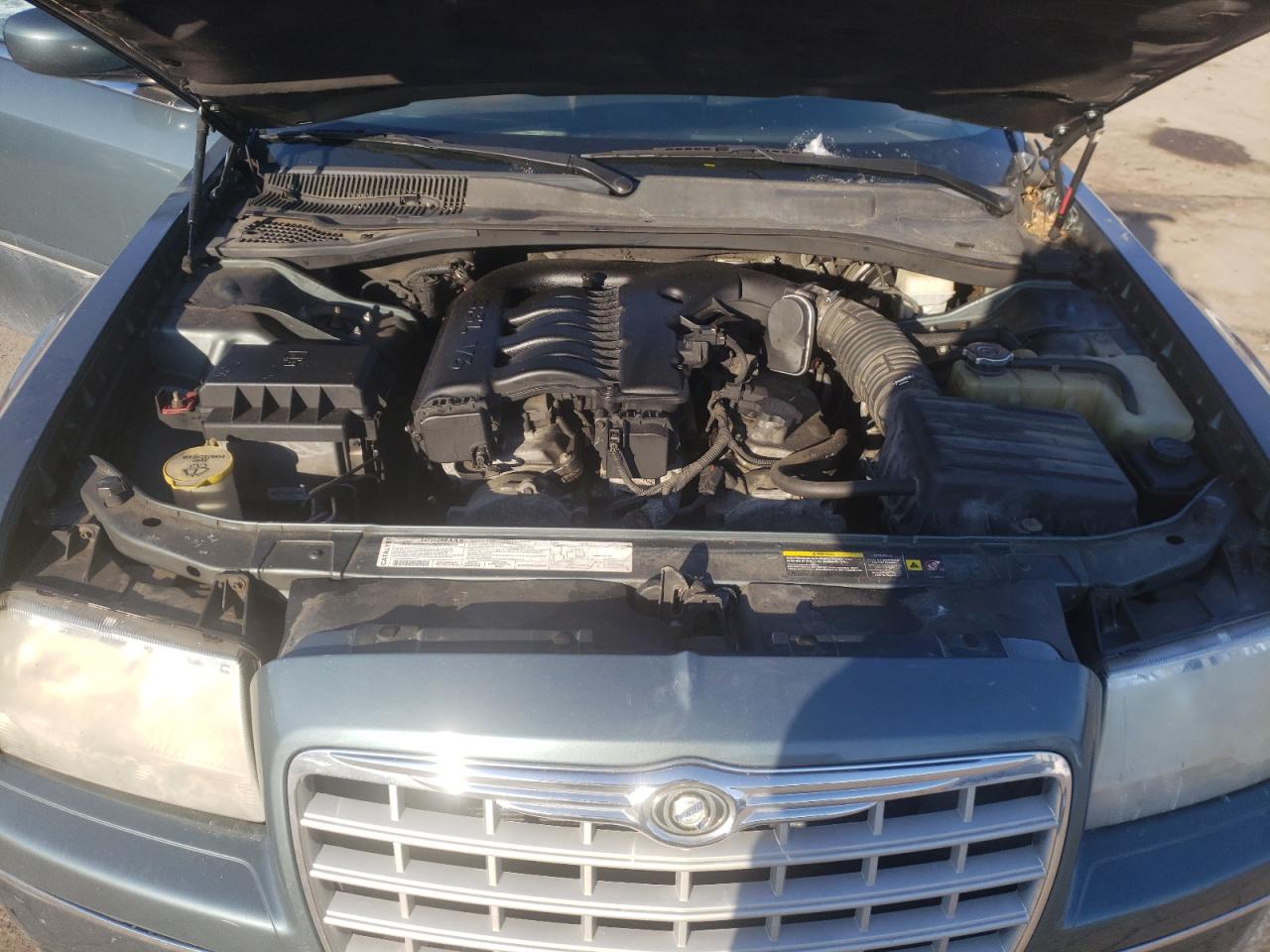 Photo 7 from auction – 2005 CHRYSLER 300 TOURIN with VIN 2C3JA53GX5H596393