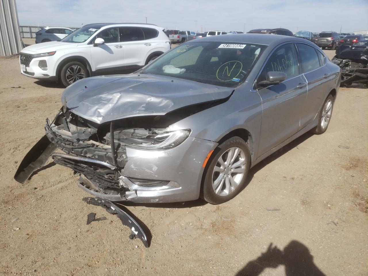 Photo 2 from auction – 2015 CHRYSLER 200 LIMITE with VIN 1C3CCCAB1FN702804