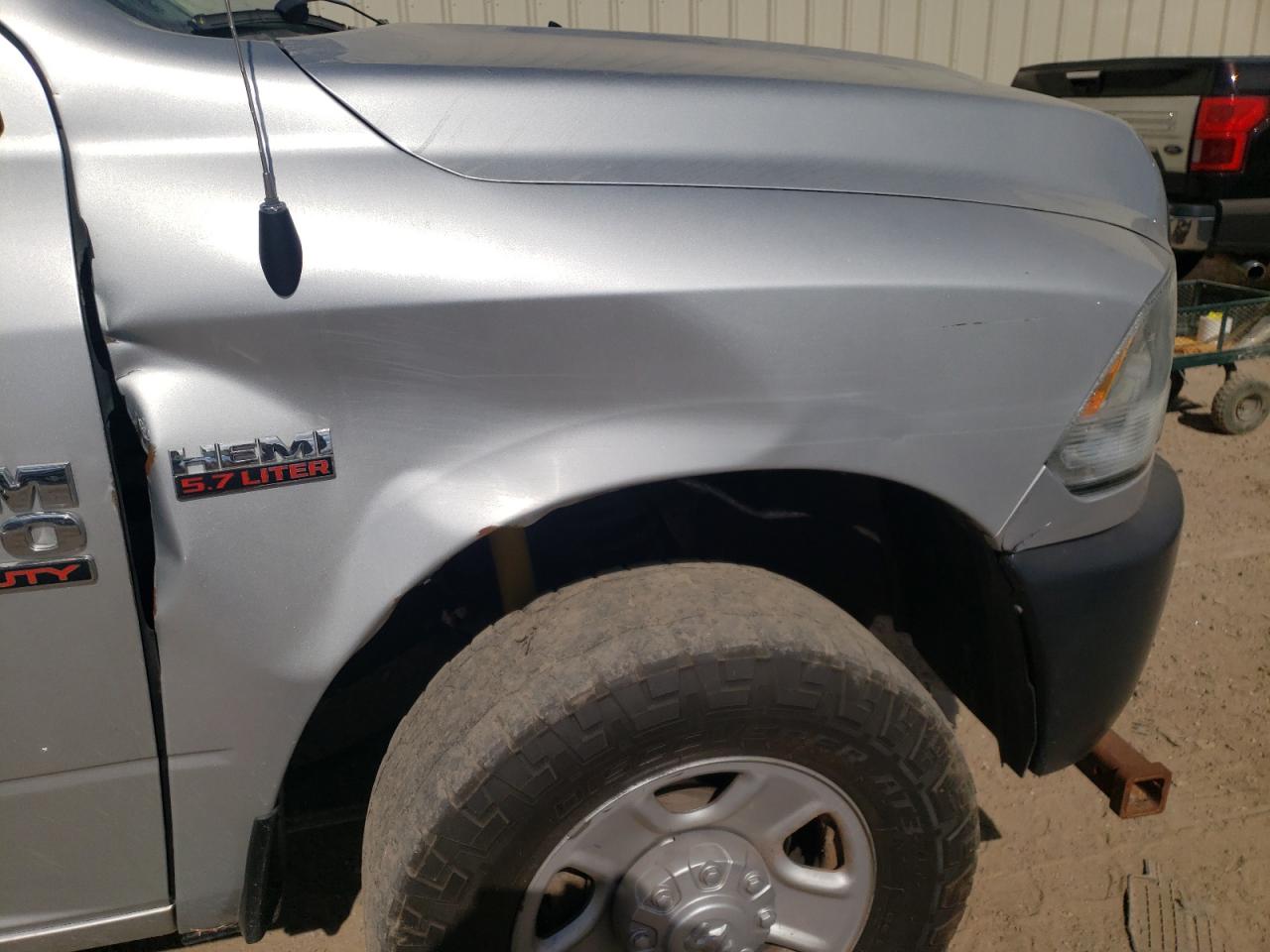 Photo 9 from auction – 2014 RAM 2500 ST with VIN 3C6TR5HT7EG302880