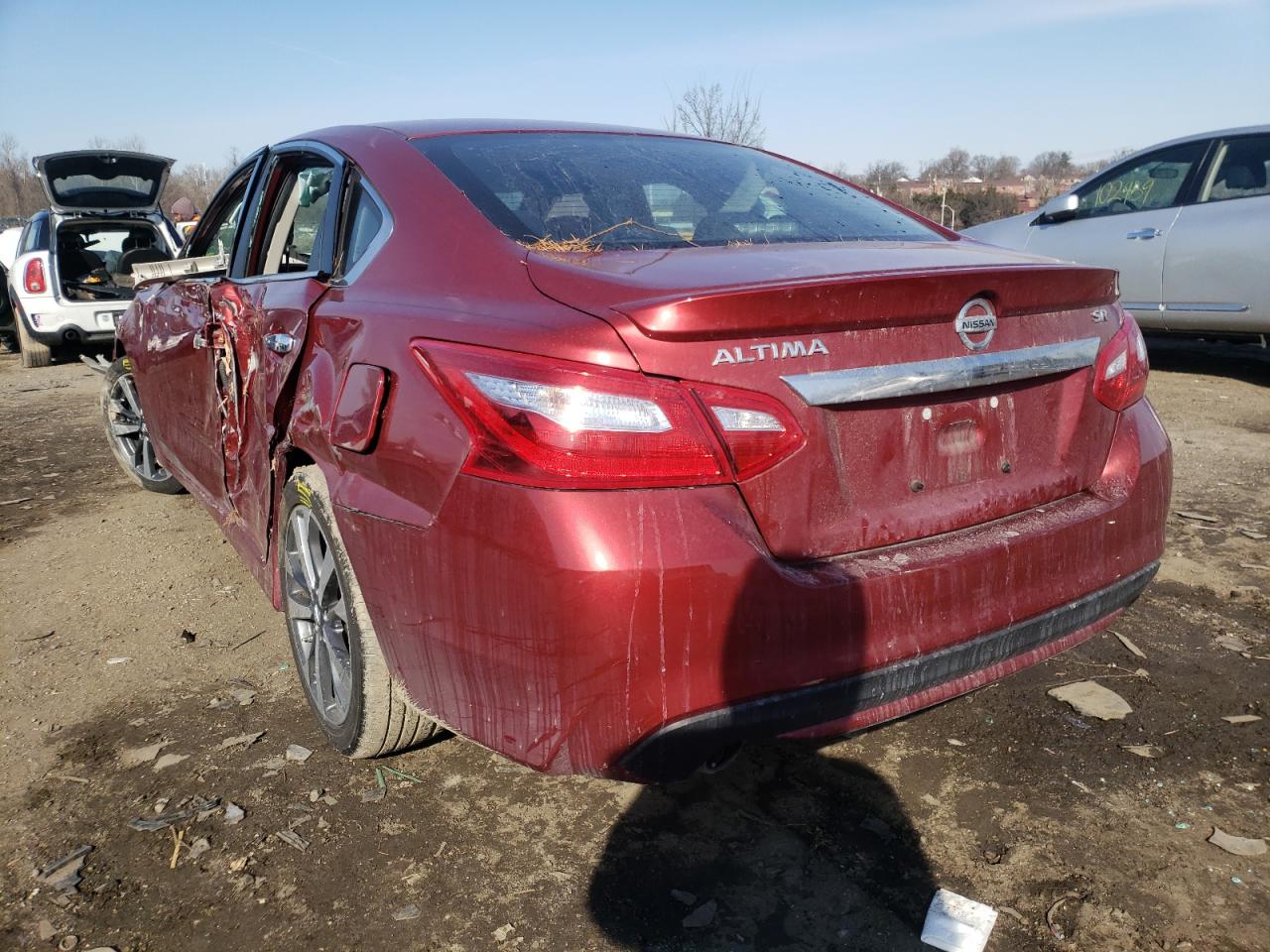 Photo 3 from auction – 2016 NISSAN ALTIMA 2.5 with VIN 1N4AL3AP0GC172195