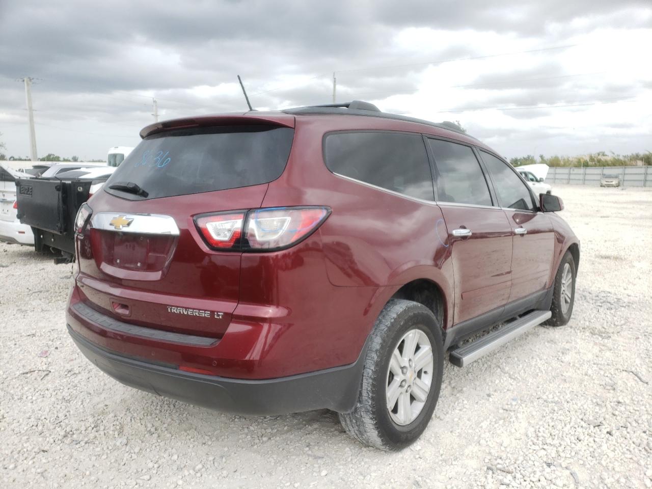 Photo 4 from auction – 2015 CHEVROLET TRAVERSE L with VIN 1GNKVHKD3FJ124914