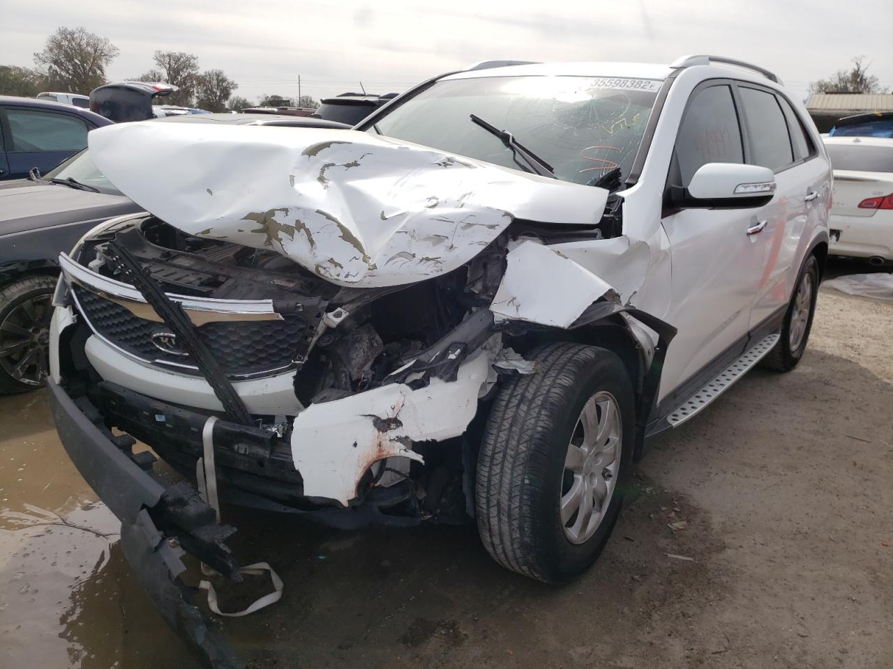 Photo 2 from auction – 2012 KIA SORENTO BA with VIN 5XYKT3A65CG213299