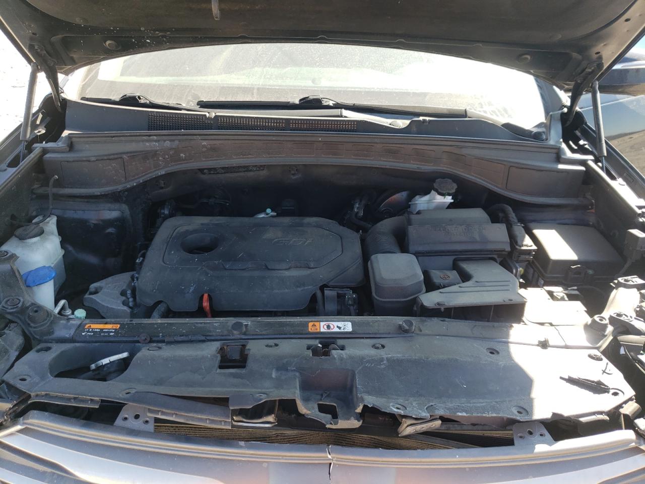 Photo 7 from auction – 2017 HYUNDAI SANTA FE S with VIN 5NMZU3LB3HH033578