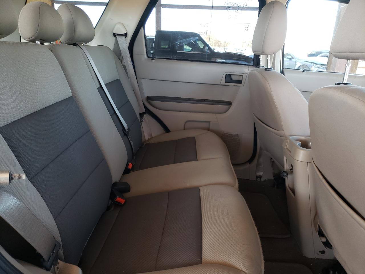 Photo 6 from auction – 2008 FORD ESCAPE XLT with VIN 1FMCU03ZX8KD92010