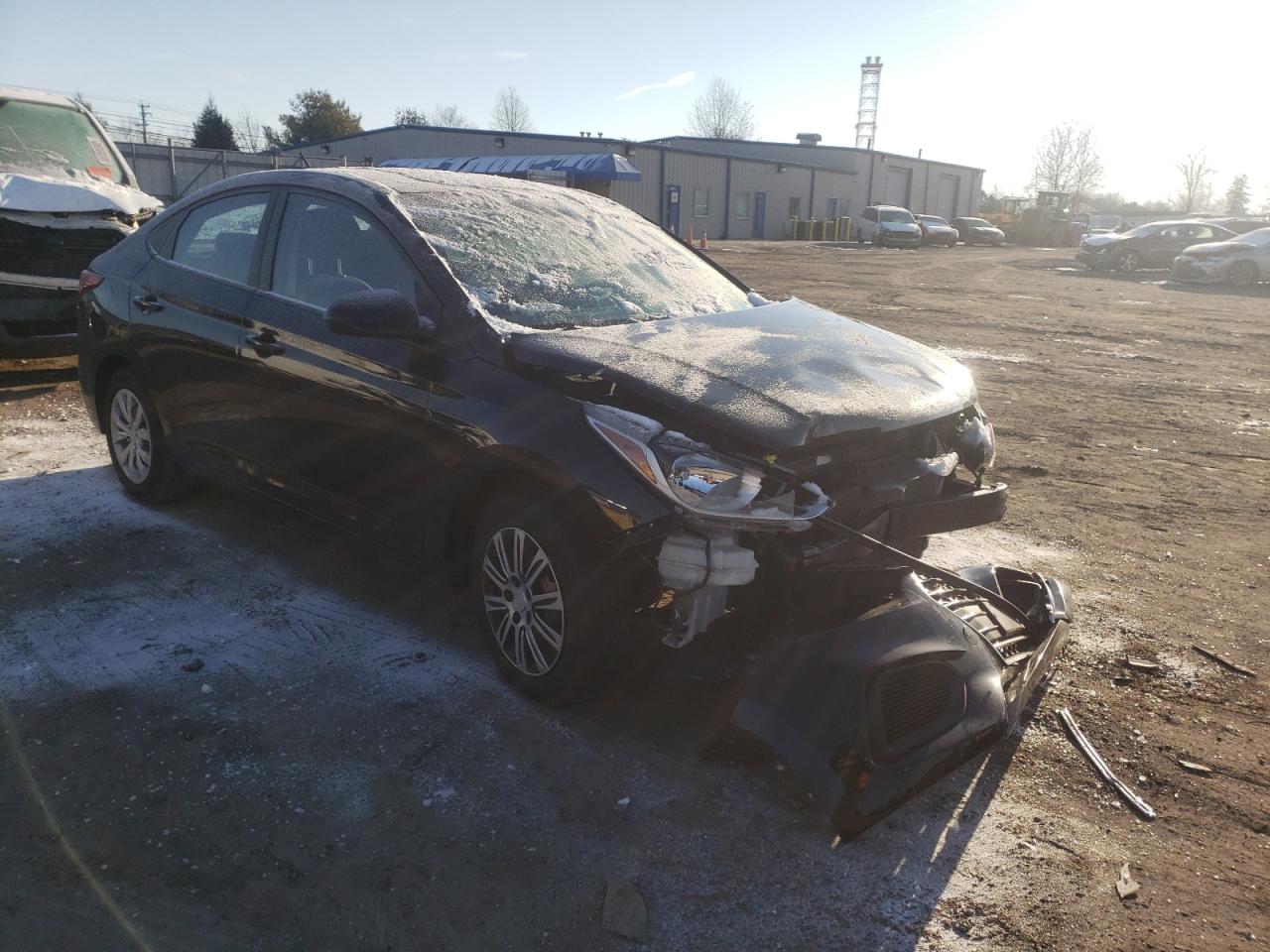 HYUNDAI ACCENT SE 2019 with VIN 3KPC24A35KE064147 - Photo from auction