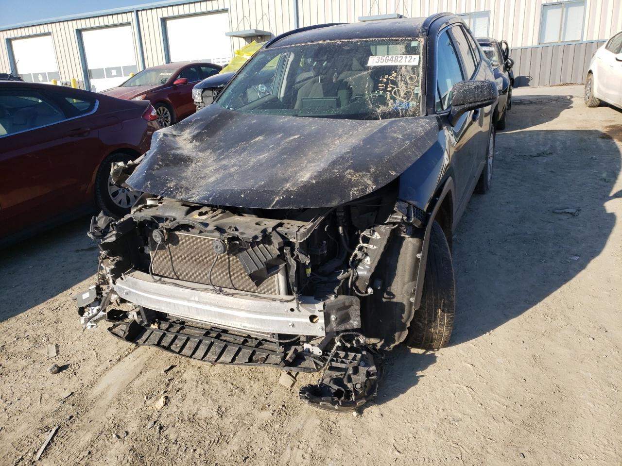 Photo 2 from auction – 2020 TOYOTA RAV4 LE with VIN 2T3F1RFV7LW121395
