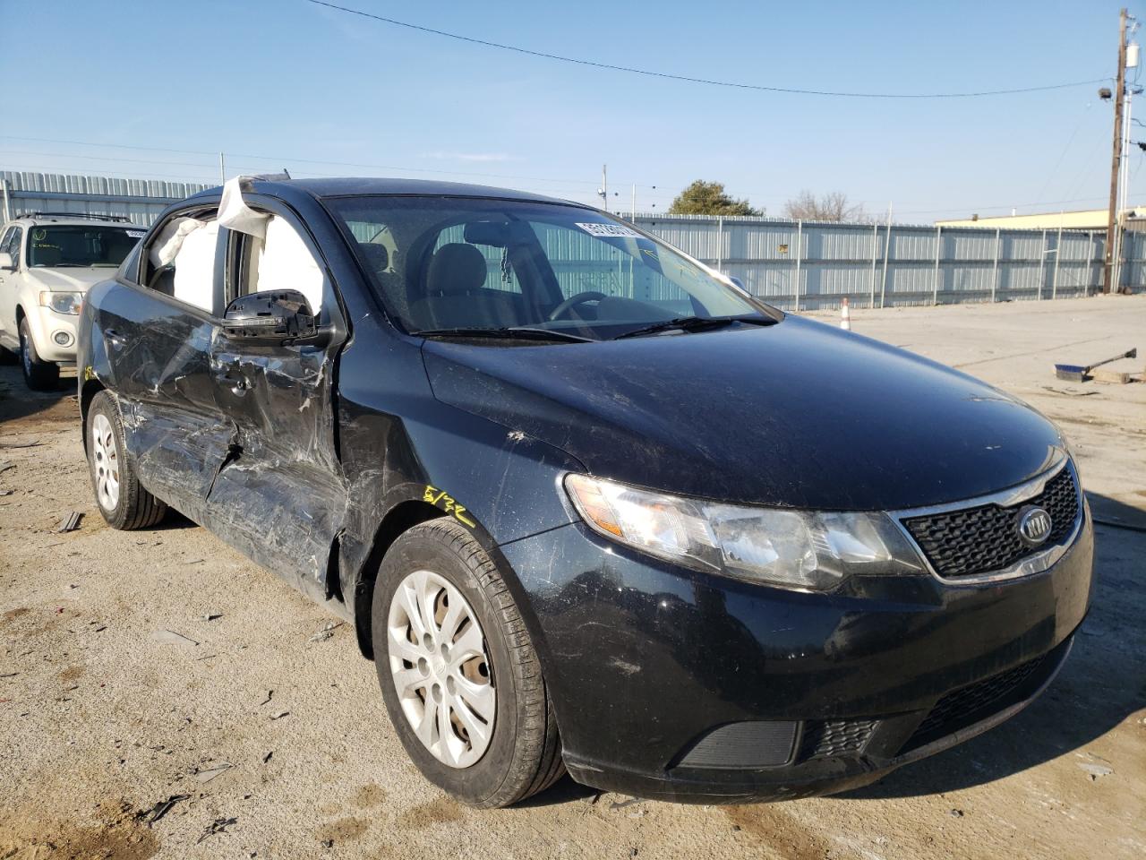 KIA FORTE EX 2012 with VIN KNAFU4A25C5645334 - Photo from auction