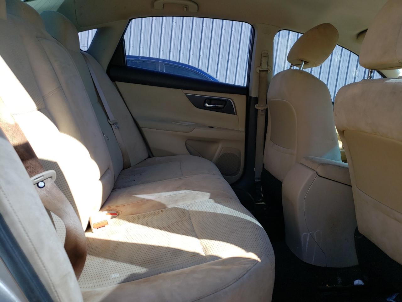Photo 6 from auction – 2015 NISSAN ALTIMA 2.5 with VIN 1N4AL3AP2FN378962
