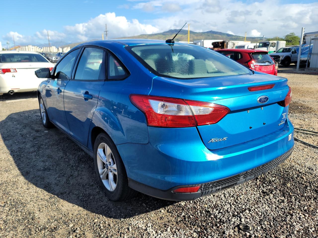 Photo 3 from auction – 2013 FORD FOCUS SE with VIN 1FADP3F29DL220965