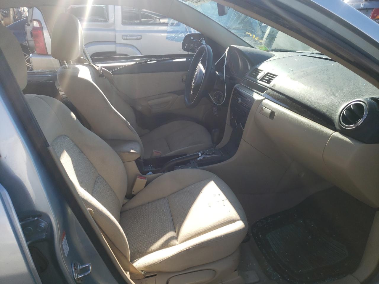 Photo 5 from auction – 2008 MAZDA 3 I with VIN JM1BK32F681838495