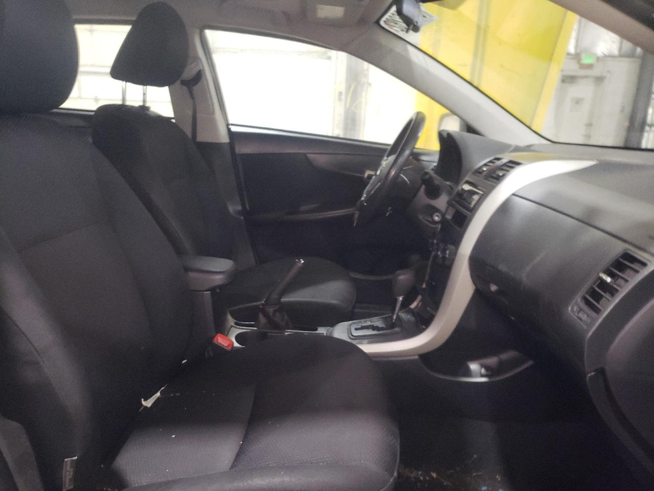 Photo 5 from auction – 2009 TOYOTA COROLLA BA with VIN 1NXBU40E89Z034673