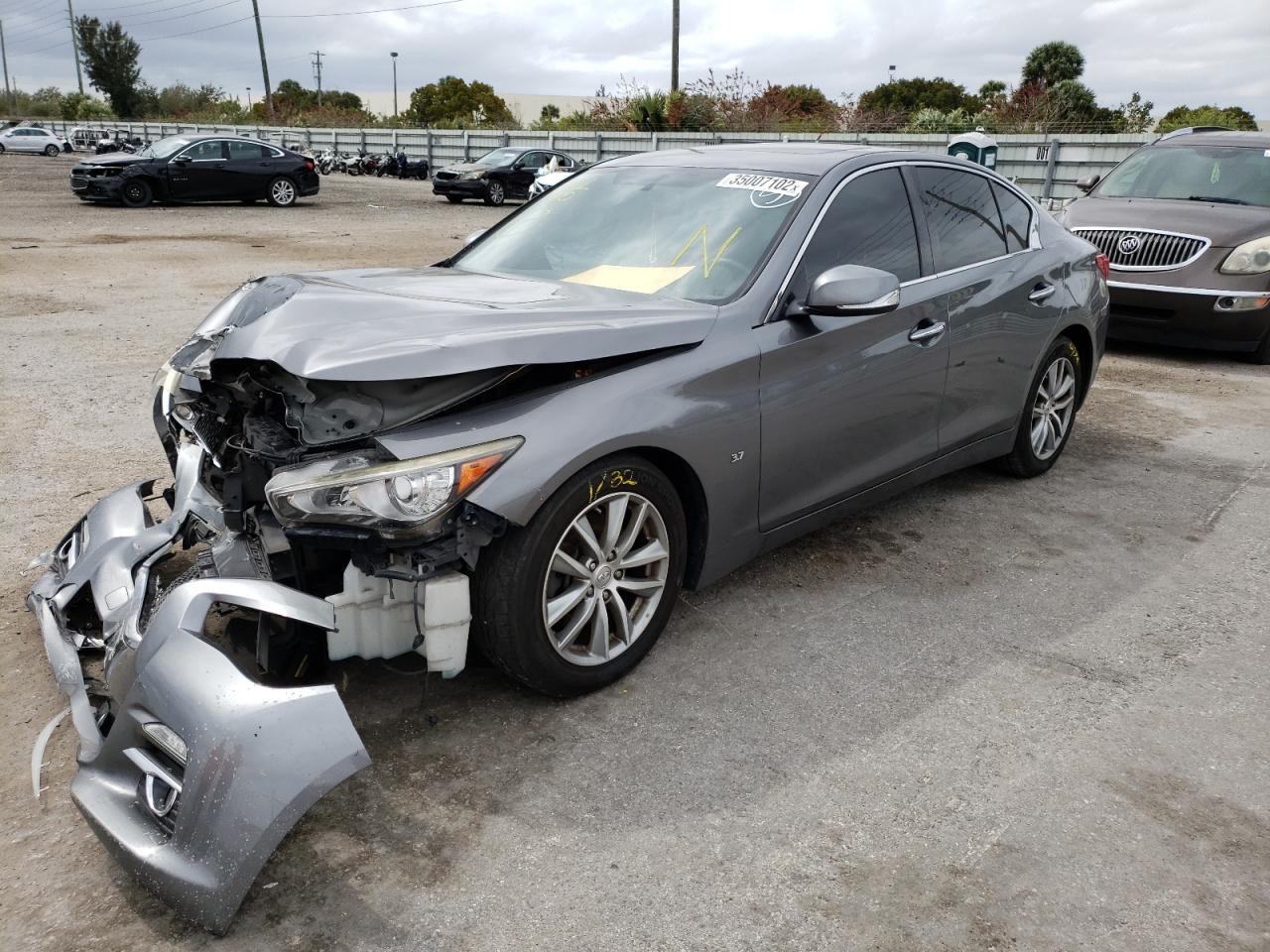 Photo 2 from auction – 2015 INFINITI Q50 BASE with VIN JN1BV7AP2FM331021