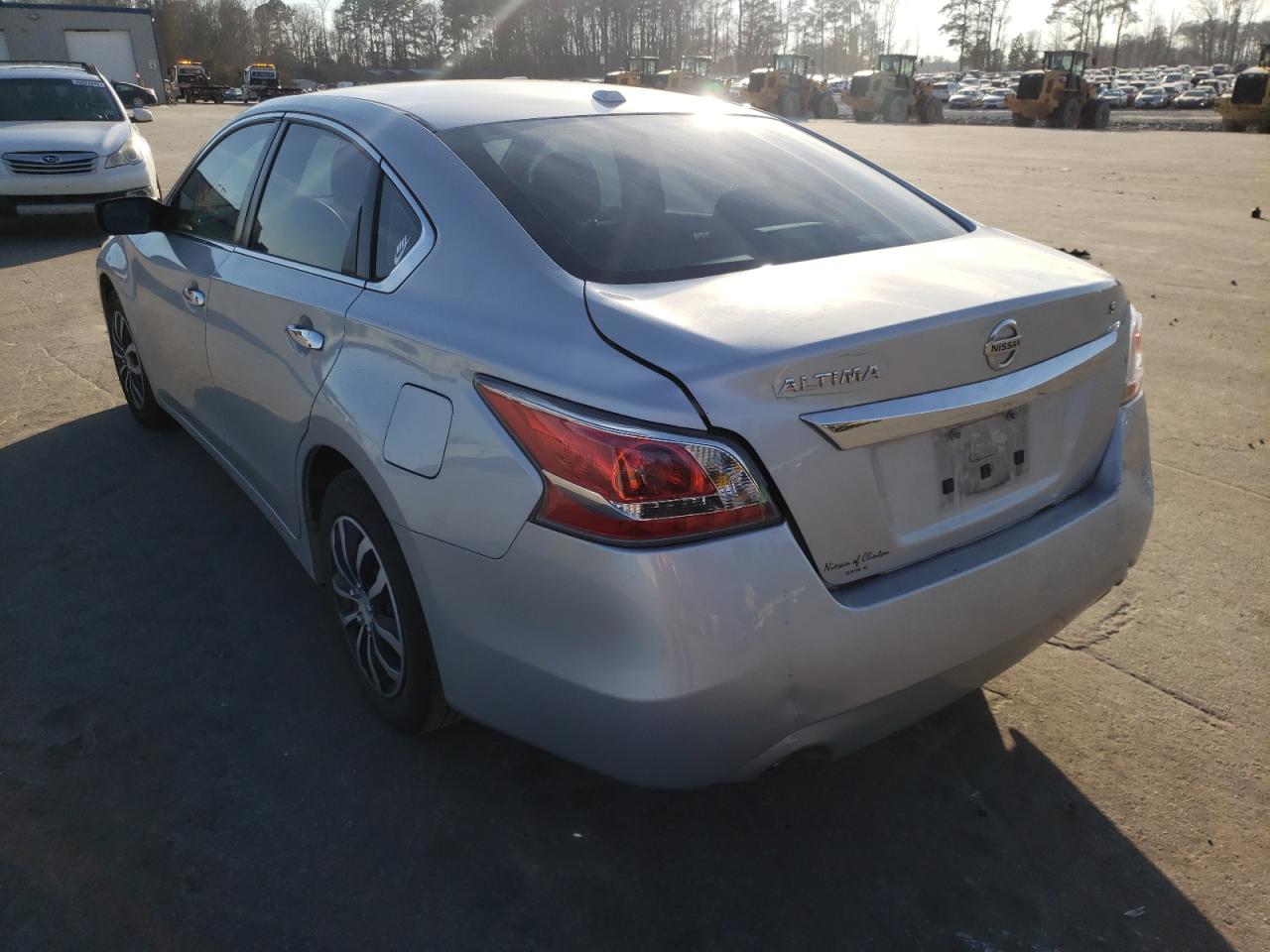Photo 3 from auction – 2015 NISSAN ALTIMA 2.5 with VIN 1N4AL3AP3FN888396