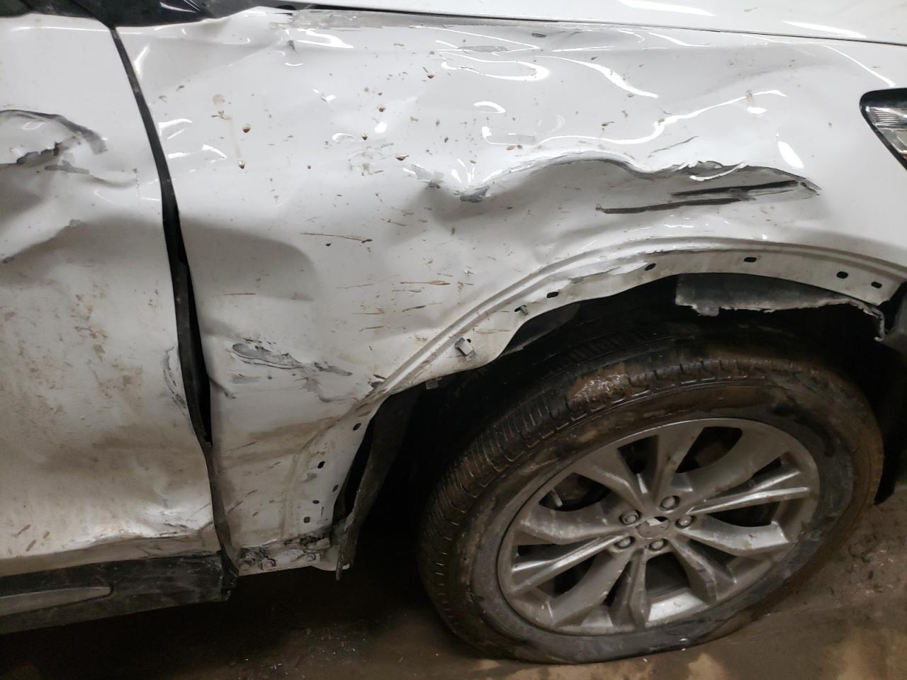 Photo 9 from auction – 2020 FORD EXPLORER X with VIN 1FMSK8DH1LGB03257