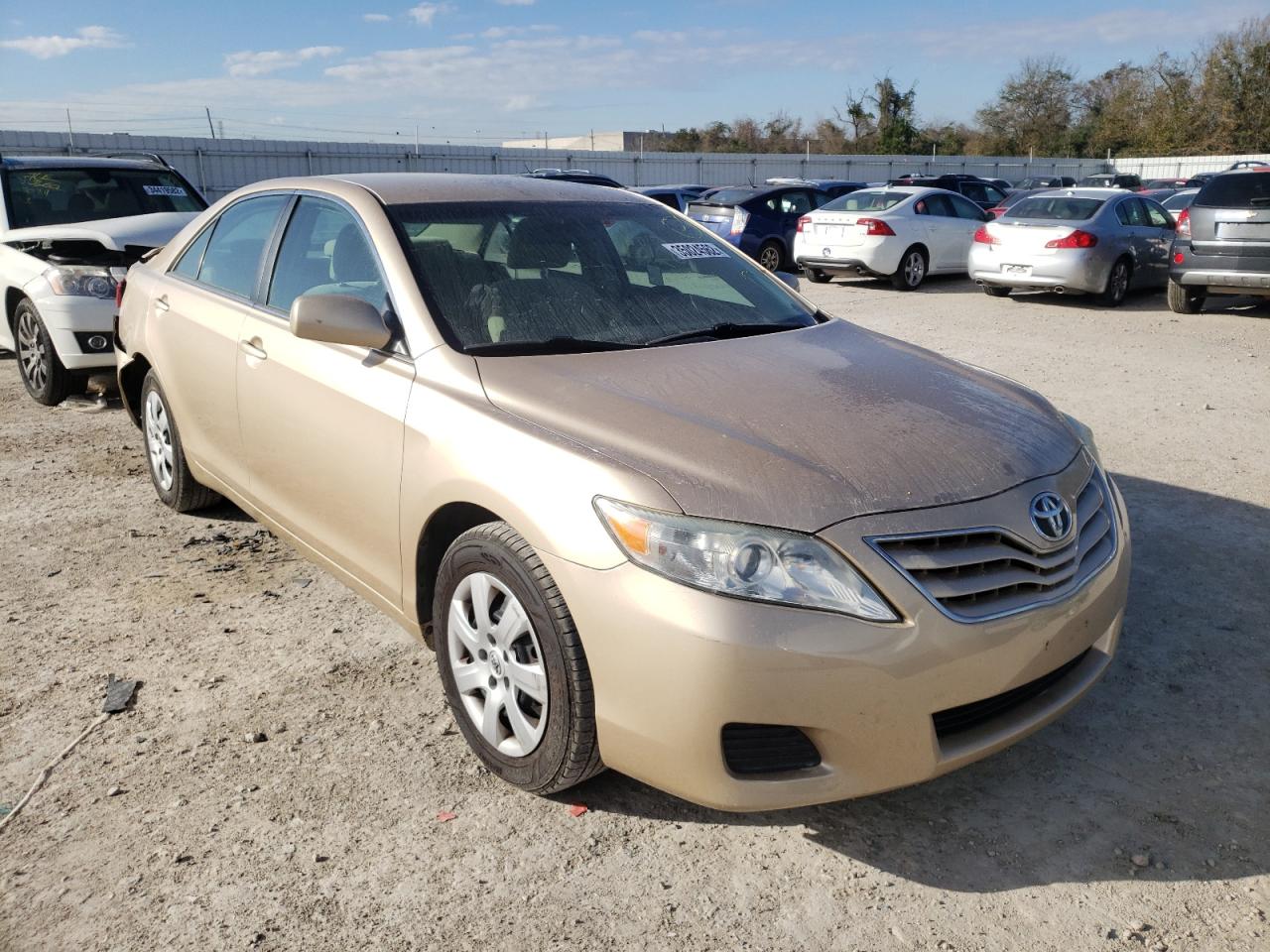 Photo 1 from auction – 2010 TOYOTA CAMRY BASE with VIN 4T1BF3EK8AU046443