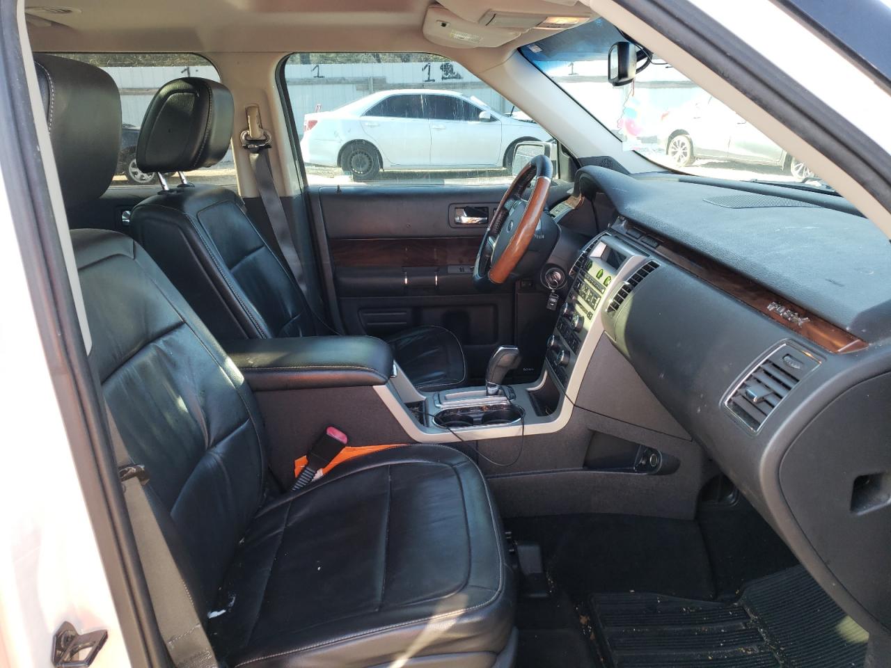 Photo 5 from auction – 2009 FORD FLEX SEL with VIN 2FMDK52C79BA15361