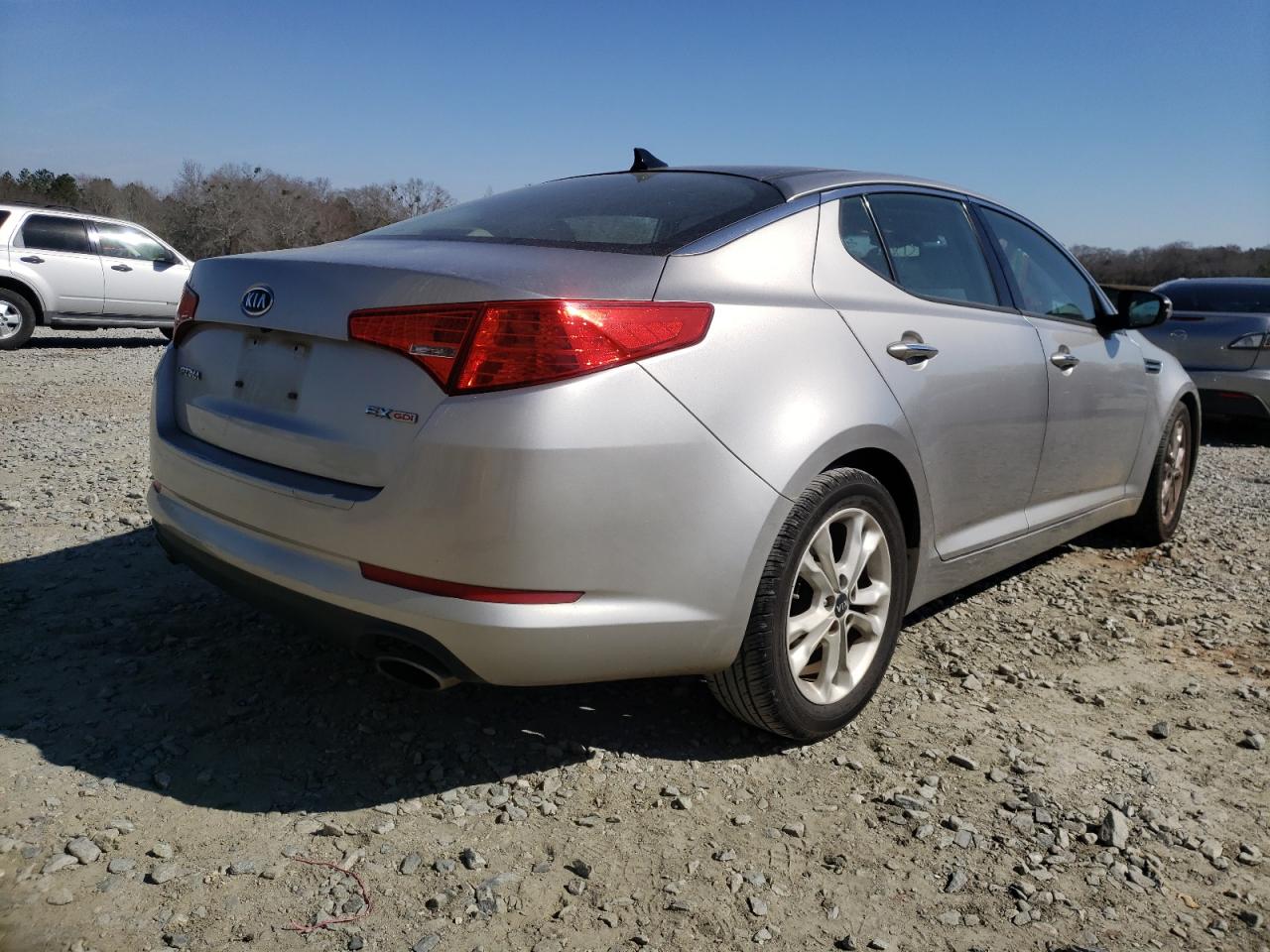 Photo 4 from auction – 2011 KIA OPTIMA EX with VIN KNAGN4A79B5178480